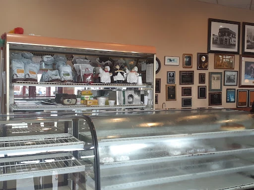 Johnel's Restaurant photo 2